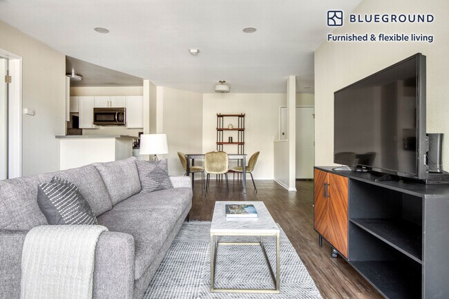 Foto del edificio - 1626 Malcolm Ave