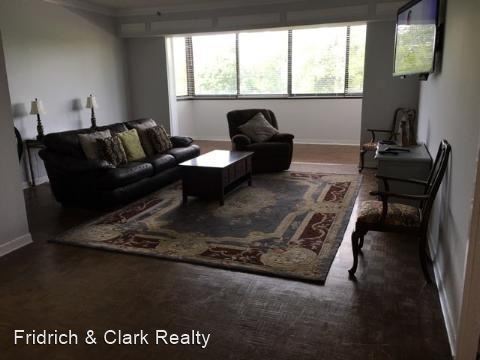 Foto del edificio - 1 br, 1 bath House - 105 Leake Ave