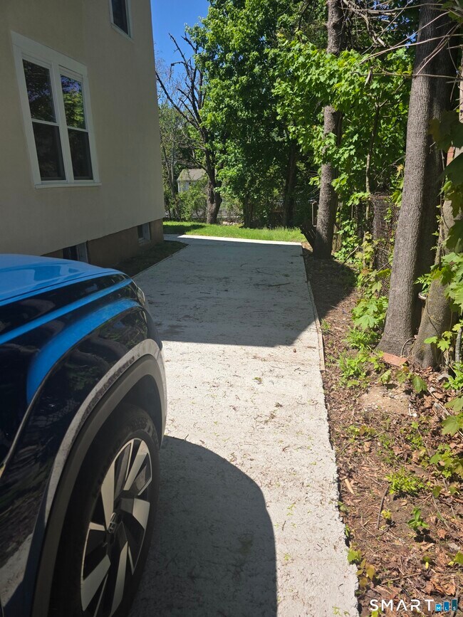 Building Photo - 54 Prospect St