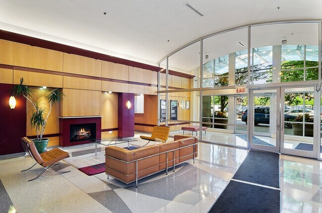 Foto del edificio - 933 W Van Buren St