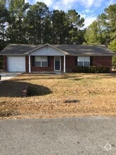 Building Photo - 91 Shayna Dr