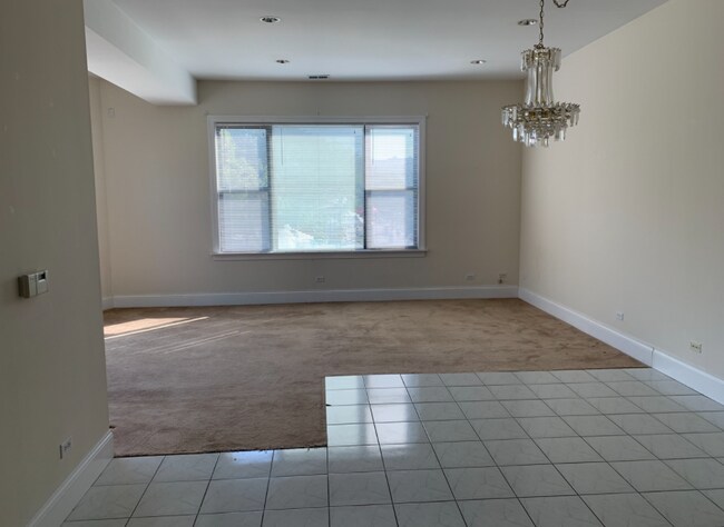 Foto del edificio - 2035 W Belle Plaine Ave