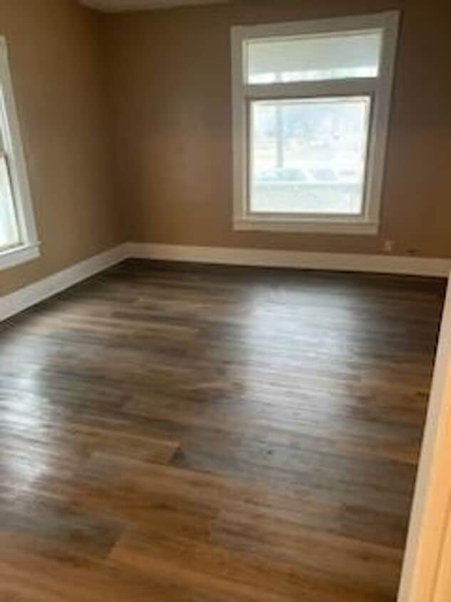 Primary Photo - 3 bed 1 bath house