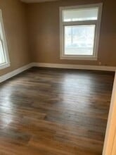 Building Photo - 1329 N Bestor St