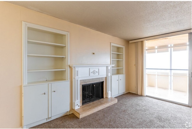 Interior Photo - Park Tower Apartments