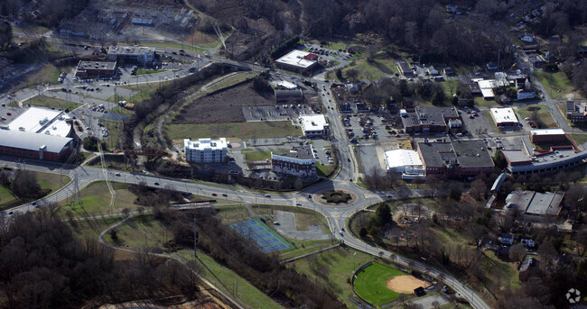 Aerial Photo - Gateway Apartments