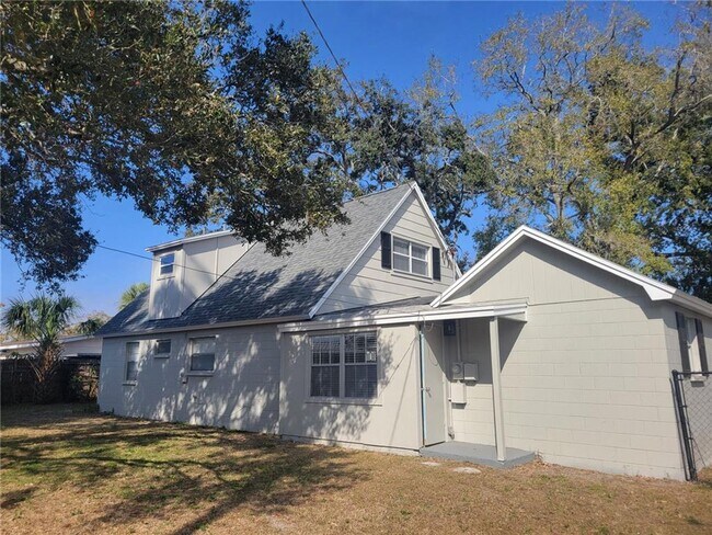 Foto del edificio - 6412 Wingfoot Cir