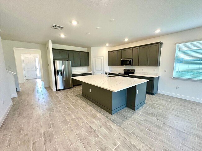 Building Photo - BRAND NEW HOUSE IN CLERMONT