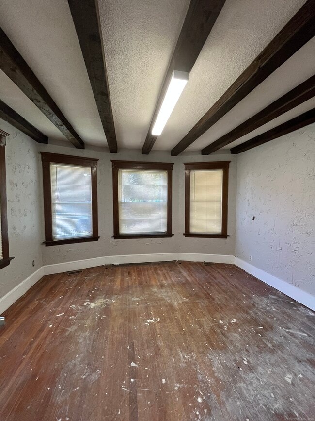 Building Photo - 67 Judson Ave
