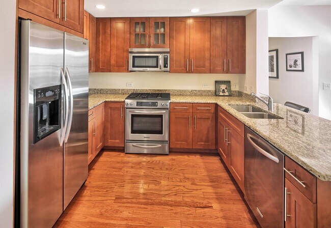 Foto del edificio - 1125 Maxwell Ln