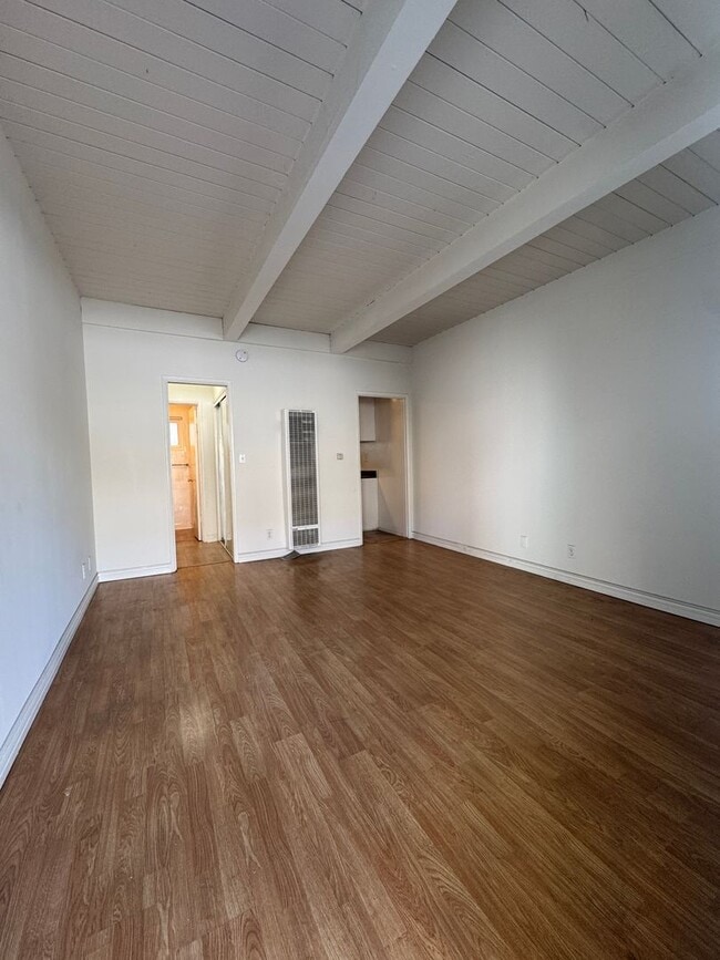 Foto del interior - 3730 Clarington Ave