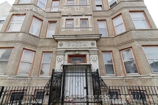 Primary Photo - 9028 S Houston Ave