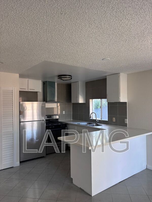 Foto del edificio - 5442-5442 Lemon Grove Ave