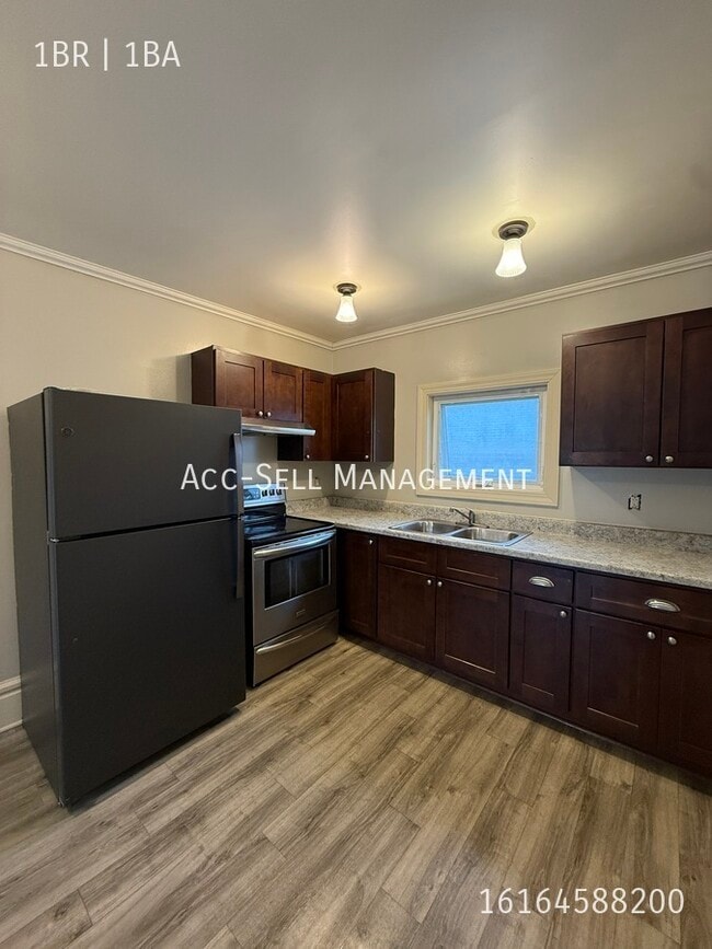 Foto del edificio - 656 Chatham St NW