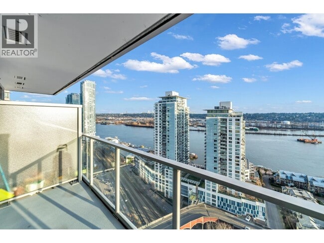 Building Photo - 900 Carnarvon St