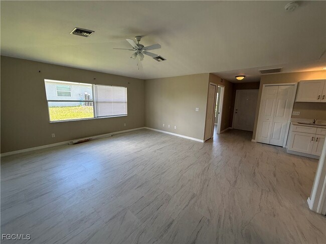 Foto del edificio - 4547 21st St SW