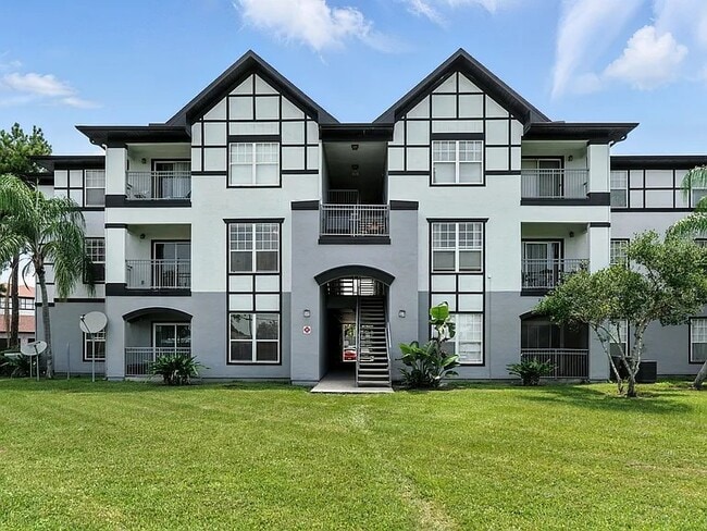 Building Photo - 5526 Pga Blvd