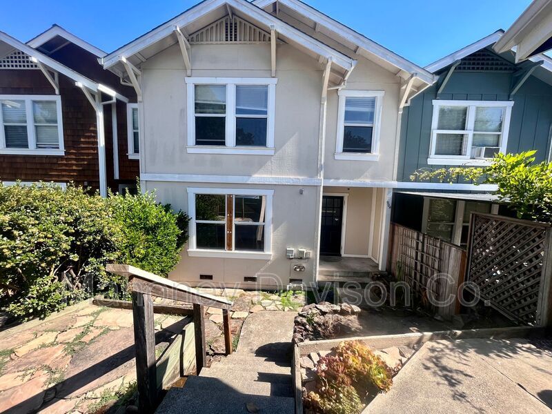 904 Pepperwood Ln, Petaluma, CA 94952 House Rental in Petaluma, CA