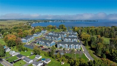 Building Photo - 22 Loso Dr