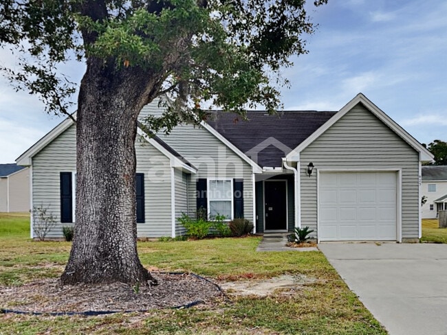 Building Photo - 425 Watershed Dr