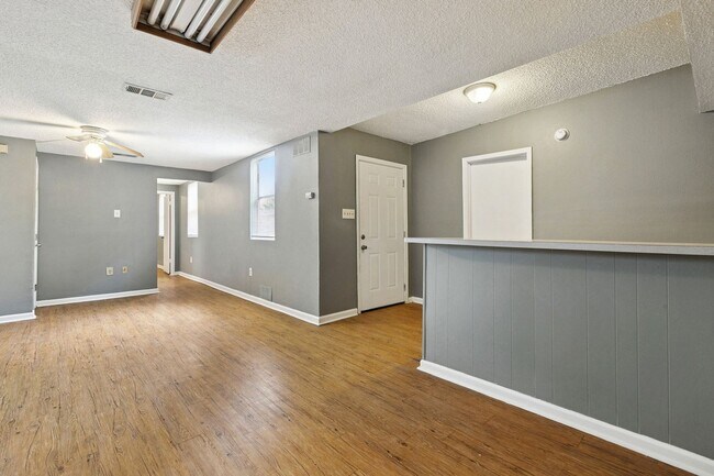 Foto del edificio - 416 Evelina St