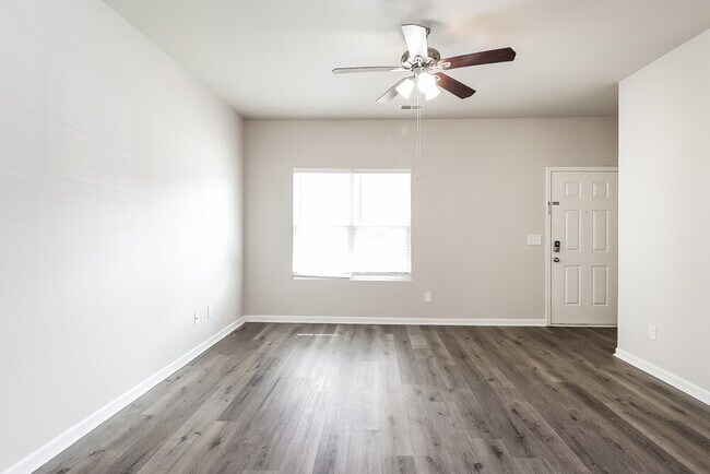 Foto del edificio - 6300 Paw Village Rd