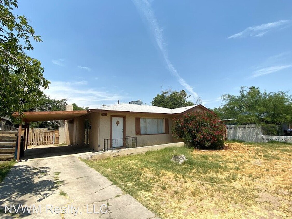 Primary Photo - 3 br, 1 bath House - 1081 Canosa Ave