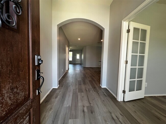 Foto del edificio - 20718 Laurel Rain Ct