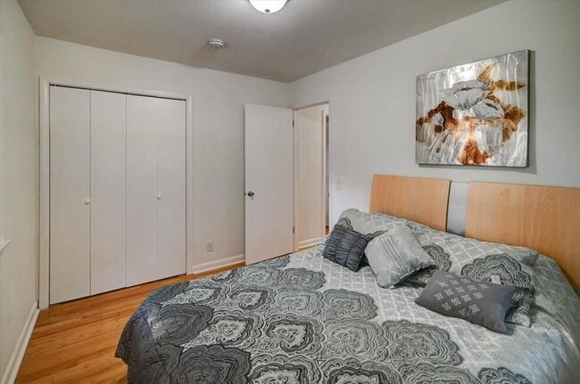 Foto del edificio - 1207 Juniper Ave