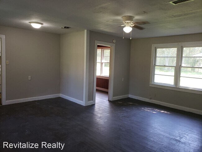Foto del edificio - 2 br, 1 bath House - 3225 Brown Rd