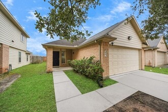 Building Photo - 819 Sun Prairie Dr