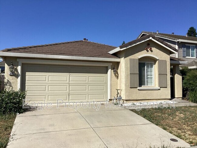 Building Photo - 9440 Stone Springs Dr