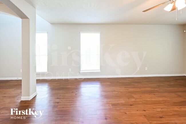 Foto del edificio - 15402 Bammel Oaks Ct