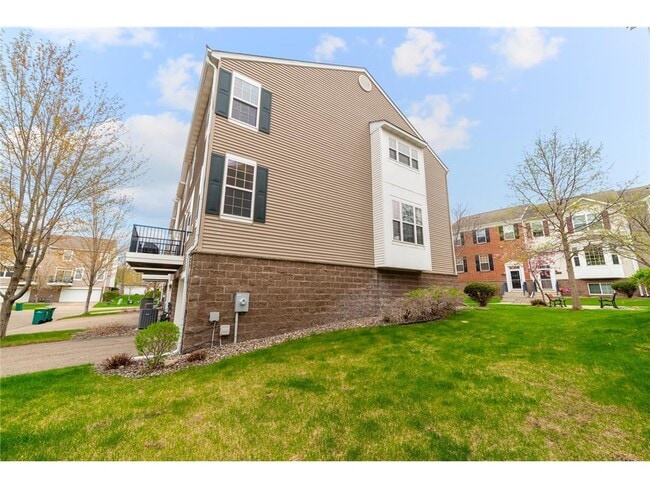 Building Photo - 15726 Frisian Ln