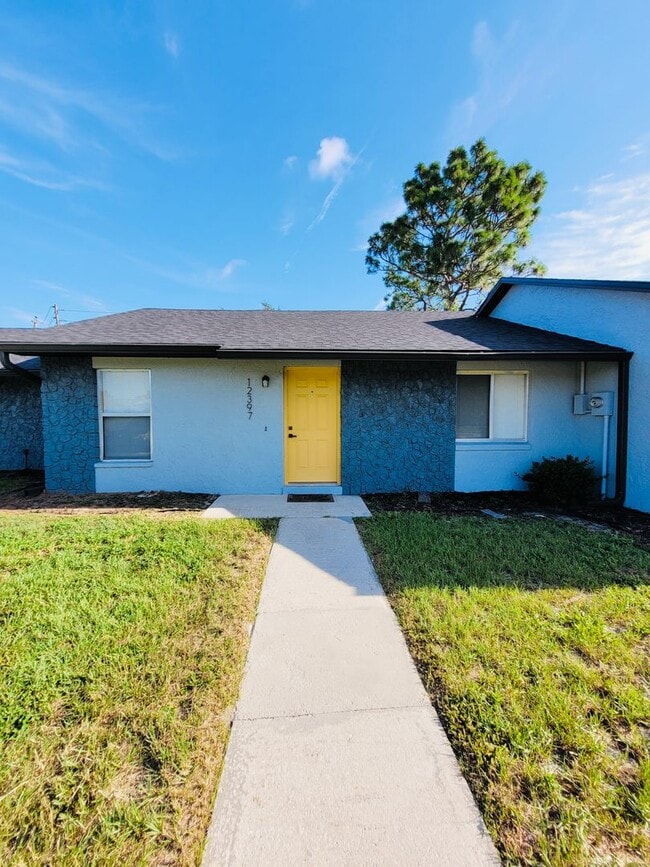 Building Photo - 12397 Antonio Cir