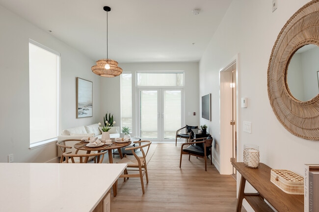 Building Photo - Brio Apartments