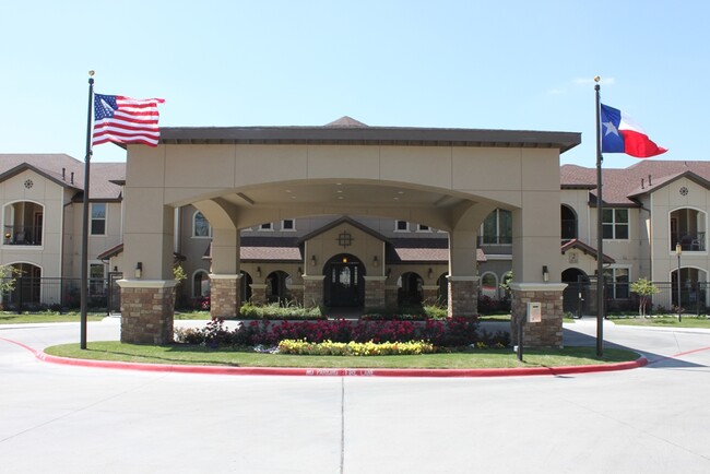 Foto del edificio - Fairways At Sammons Park