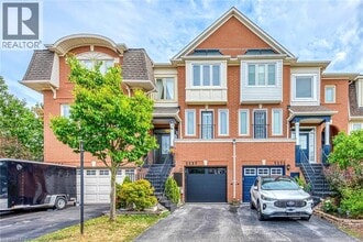 Building Photo - 2237 Prescott Pl