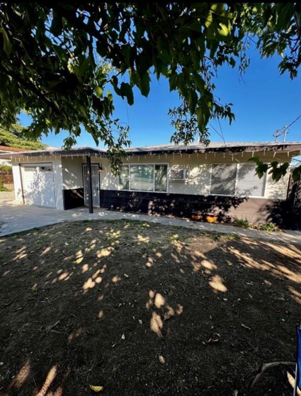 Foto principal - 174 Maple Ave