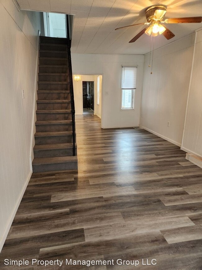 Building Photo - 4 br, 1 bath House - 936 Locust Street