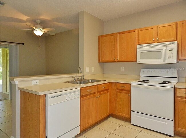 Building Photo - 6022 Osprey Lake Cir