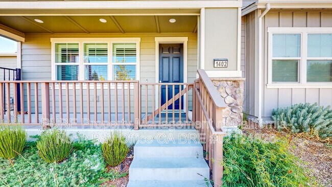 Building Photo - 1402 Rusch Dr