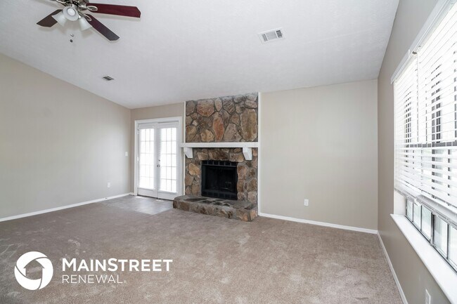 Foto del edificio - 5660 Pine Meadows Ct