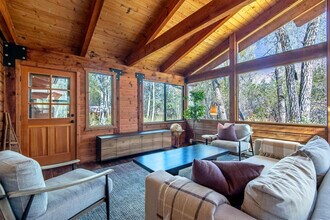 Building Photo - 529 Quaking Aspen Dr
