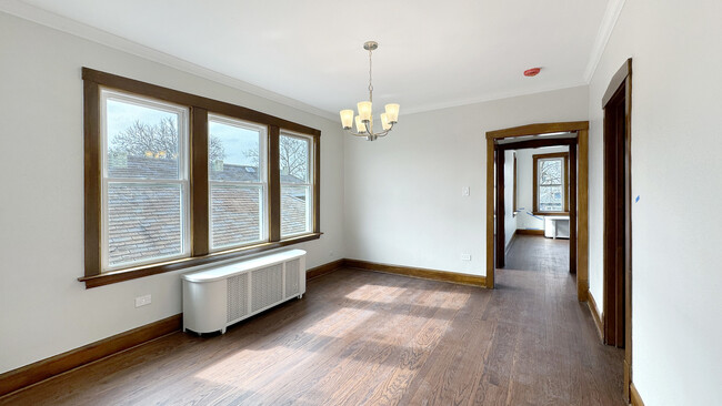 Building Photo - 1341 Ridgeland Ave