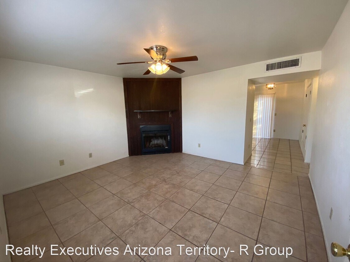 5758 E 24th St, Tucson, AZ 85711