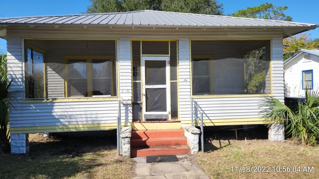 220 S 13th St, Palatka, FL 32177 House for Rent in Palatka, FL