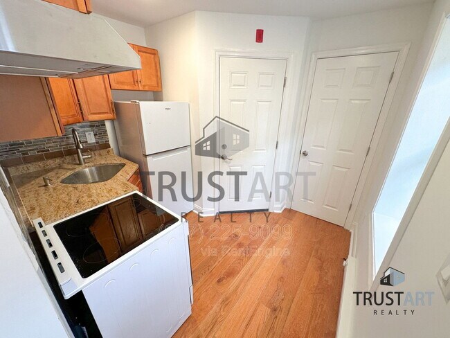 Photo - 2025 N 4th St Apartment