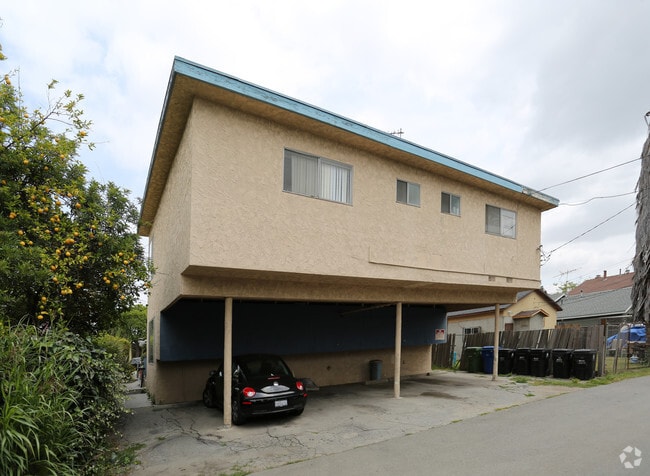Building Photo - 4915 Sawtelle Blvd