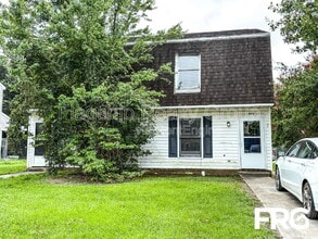 Building Photo - 107 Chesterfield Ct